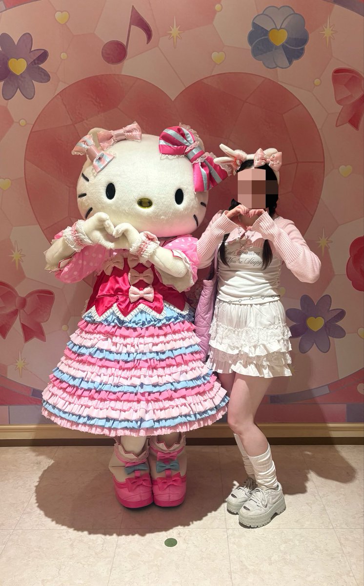 i2_d_u's tweet photo. 4/22 久しぶりピューロ🩷はぴふぇすをスク下で見れて、あまりの可愛さに余韻がなかなか抜けなかった日₍^⸝⸝ᴗ ᴗ⸝⸝^₎♫うさちゃんポーズもしてくれたーᕱ⑅ᕱ💕プリンくんのイルミもサイコーだった૮₍ ˶ᵔ ᵕ ᵔ˶ ₎ა💛 https://t.co/yfzrOS8ooH