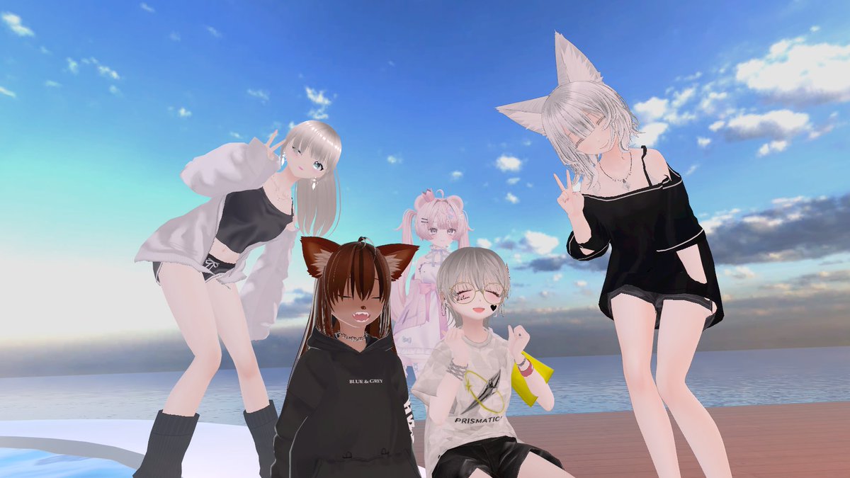 【C】 tweet media