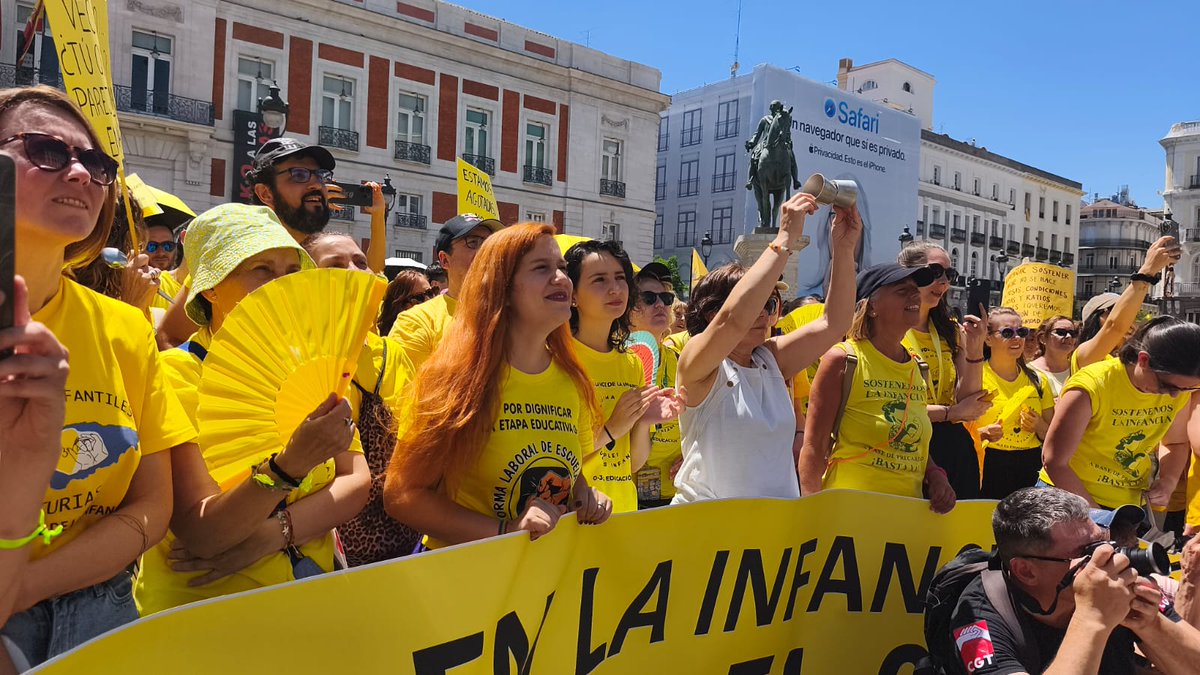 Área Joven Podemos tweet media