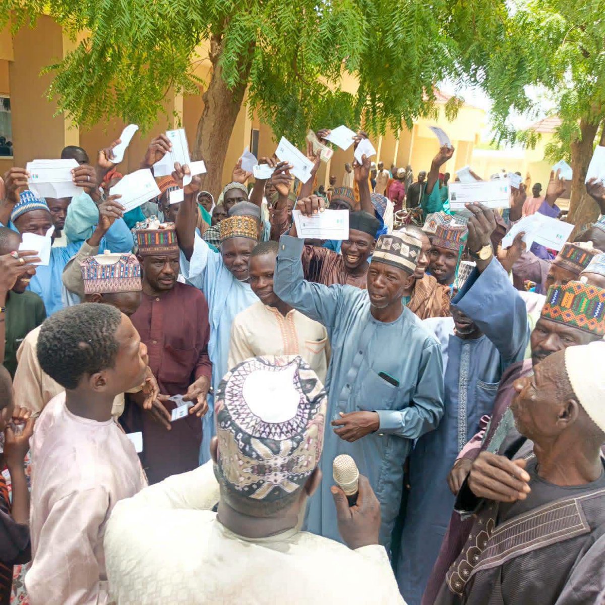A. Ayofe tweet media