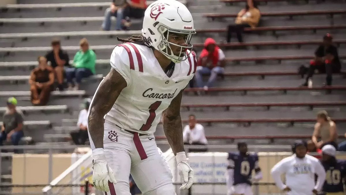 Karvin Magwood 27’ ATH 5’10 195 tweet media