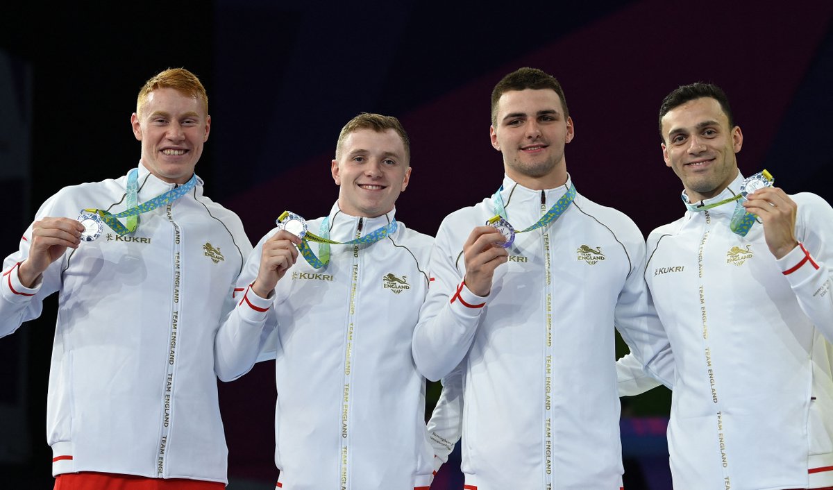 Team England tweet media