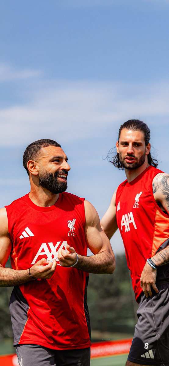 4kfl1's tweet photo. ⁴ᵏ #LIVERPOO LAST TRAINING ❤️ https://t.co/sF12FanrgF