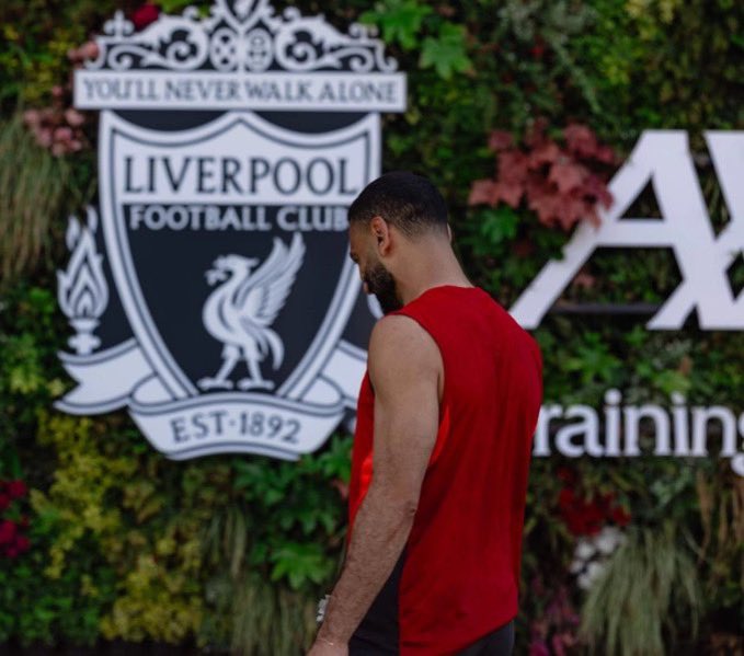 عالم ليفربول tweet media