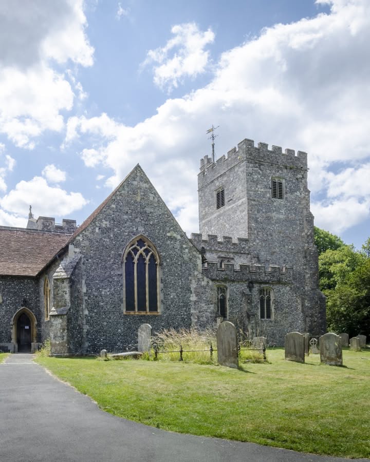 greene345's tweet photo. Looking for somewhere cool over the next few days?: Looking for somewhere cool over the next few days? 
 
 Across the country many churches and cathedrals are open spaces of welcome.
 
 Drop in, take a seat… https://t.co/NZ0nY0fpcr #Church #Community #Peace #Welcome #OpenSpaces https://t.co/1W4WXOEcDD