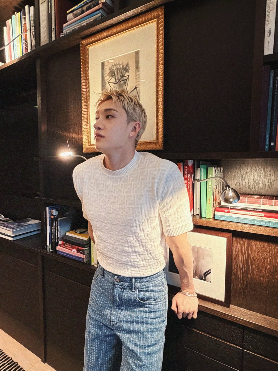 lowkey_1003's tweet photo. 아 미쳤다...🤤
미감 진짜 사랑함.. 스타일링도.. https://t.co/sHl1nxTmy8