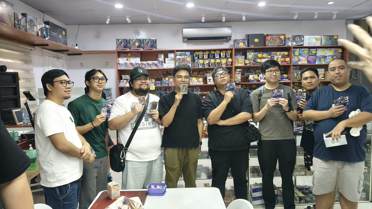 Feenix7788's tweet photo. Flagship Champion Mihawk 🏆
R1 B.Croc ✅
R2 Mihawk ✅ Gman best green davao
R3 G.Zoro ✅
R4 P.Enel ✅
R5 P.Enel ✅
#ONEPIECE #ONEPIECETCG https://t.co/ZHGb2YXJV3