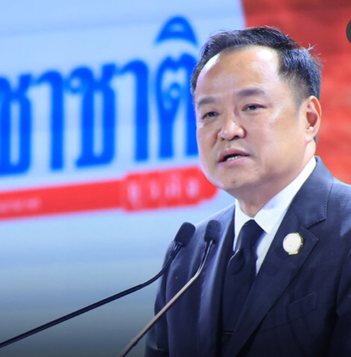 Khaosod English tweet media