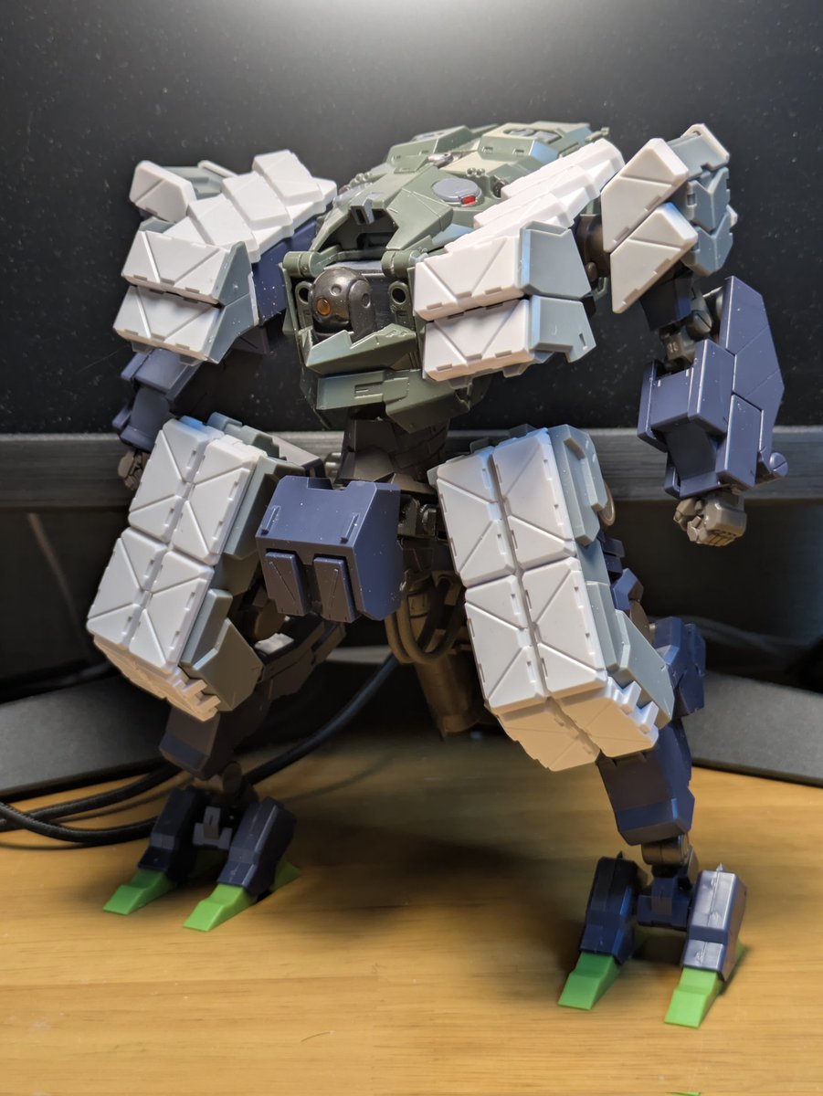 gnm360's tweet photo. #ヘキサギア
今作っているヘキサギアはこんな感じです。ブースターパック007にカグツチをくっつけました!

ヘッドはカメラかウッドペッカーかで悩みましたがカメラにしました。取付簡単なことと、動かせる（TF2のタイタンの様に表情をつけれる）のが決め手です! https://t.co/iWCXhpKnQg