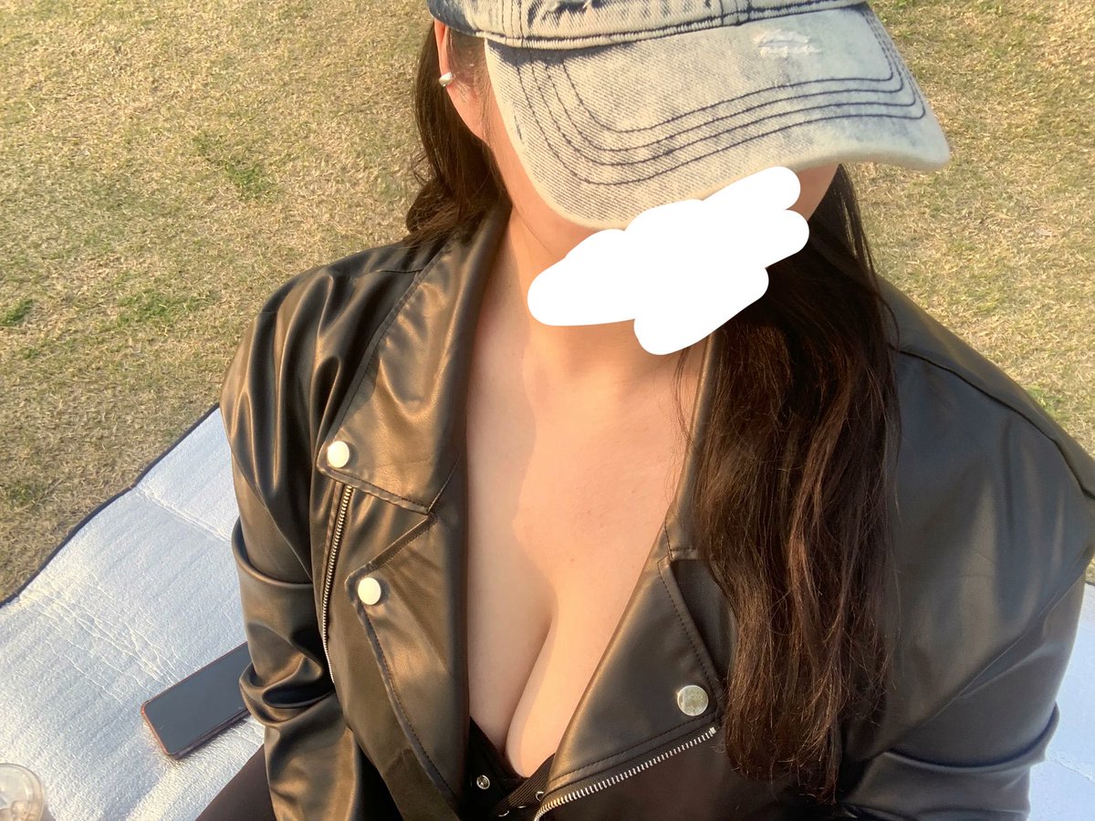 a_ny0_'s tweet photo. フォロワーさんとピクニックしてきたよ🥪

#ぽっちゃり好きな人と繋がりたい
#ぽっちゃり女子
#ぽっちゃり好きな人と仲良くなりたい https://t.co/KYIAcAIaWk
