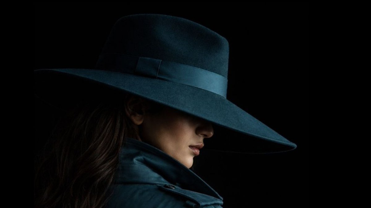NymCoy's tweet photo. HDY call me a temu Carmen Sandiego!

So what if I travel the world and take things? 

My hat is a completely different color. https://t.co/0fosax2VLe