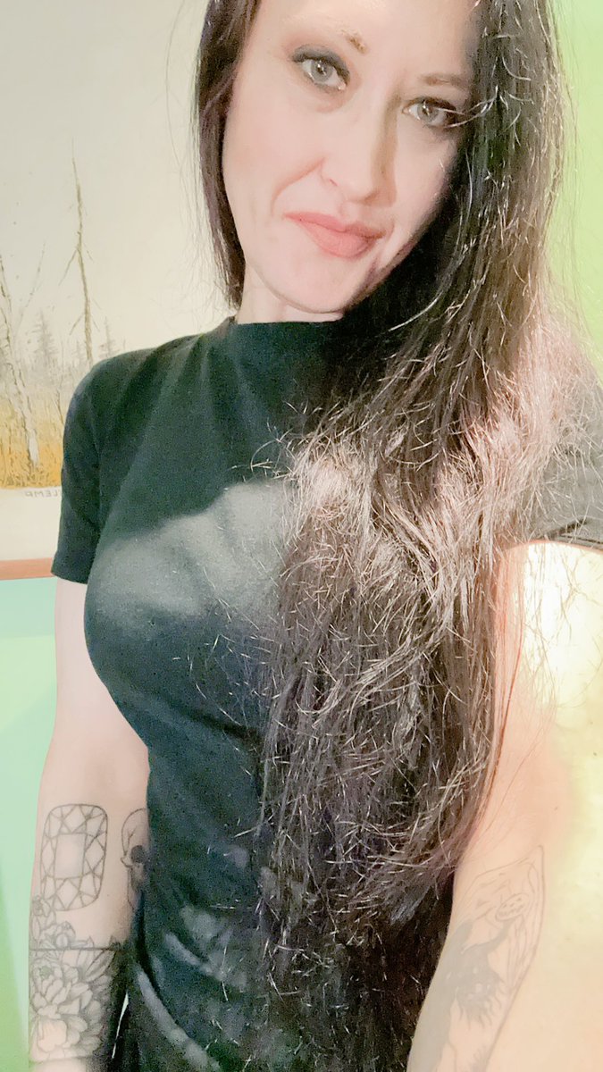 Sabrina tweet media