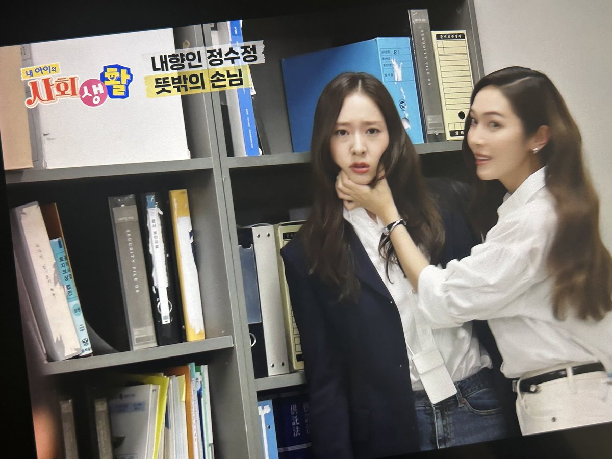 제트별 tweet media