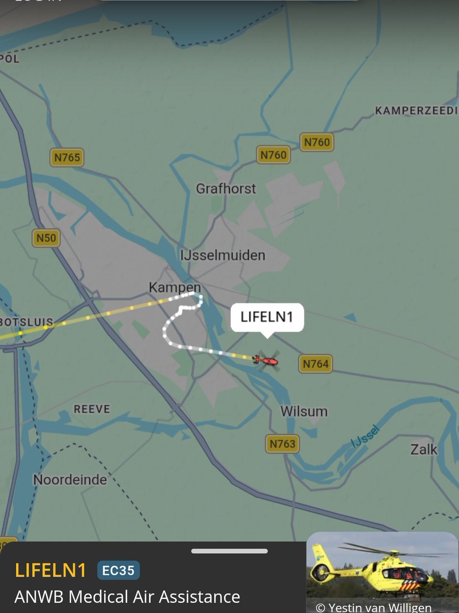 SDHTW's tweet photo. Zaterdag 23-05-2026 13:03 uur vertrek Lifeliner1  uit Kampen i.v.m. situatie Burgwal. 13:08 Uur landing Isala ZKH Zwolle. #Kampen, #Zwolle, #Lifeliner1, #Lifeln1, #Burgwal. https://t.co/oZJ7gdh2Qy
