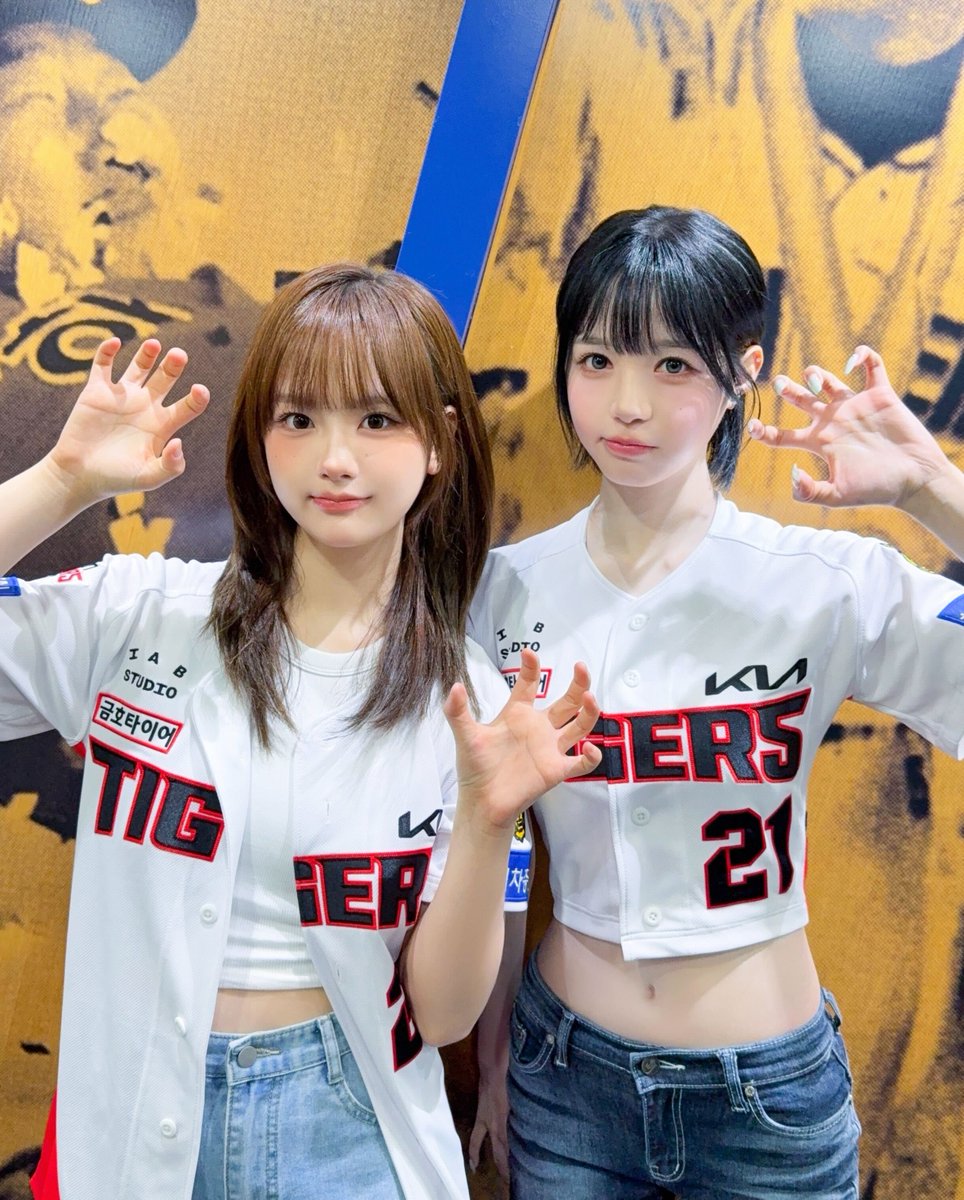 tripleS official tweet media