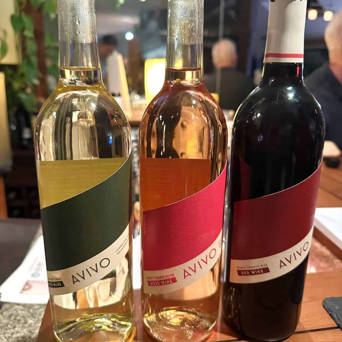 cookingchat's tweet photo. We've had fun experimenting with "green" wine pairings this spring! Details on a couple great #wine dinners and other pairings here:

https://t.co/avicjcQDBM https://t.co/vuR7k10o9W