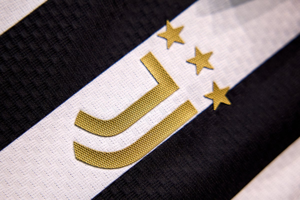 JuventusFC tweet media