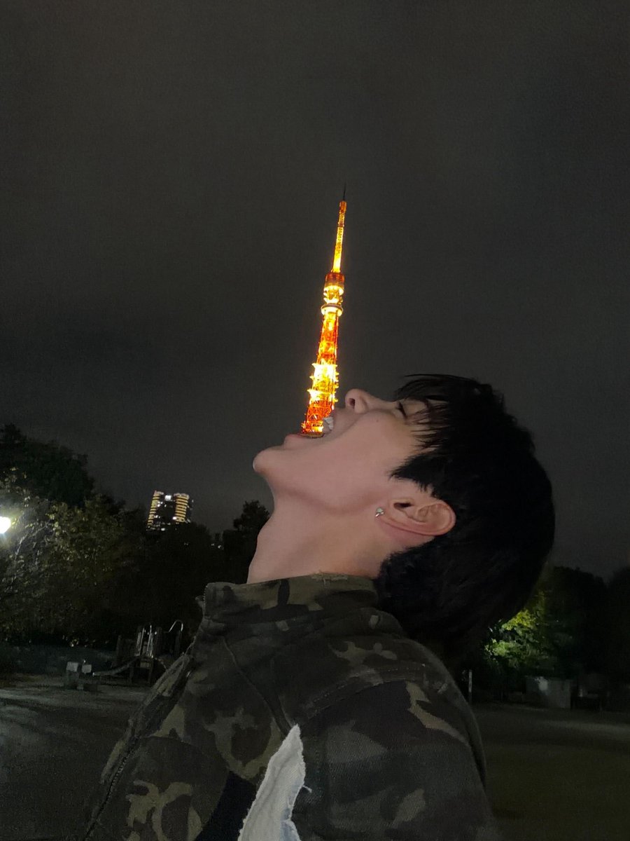 쿠 tweet media