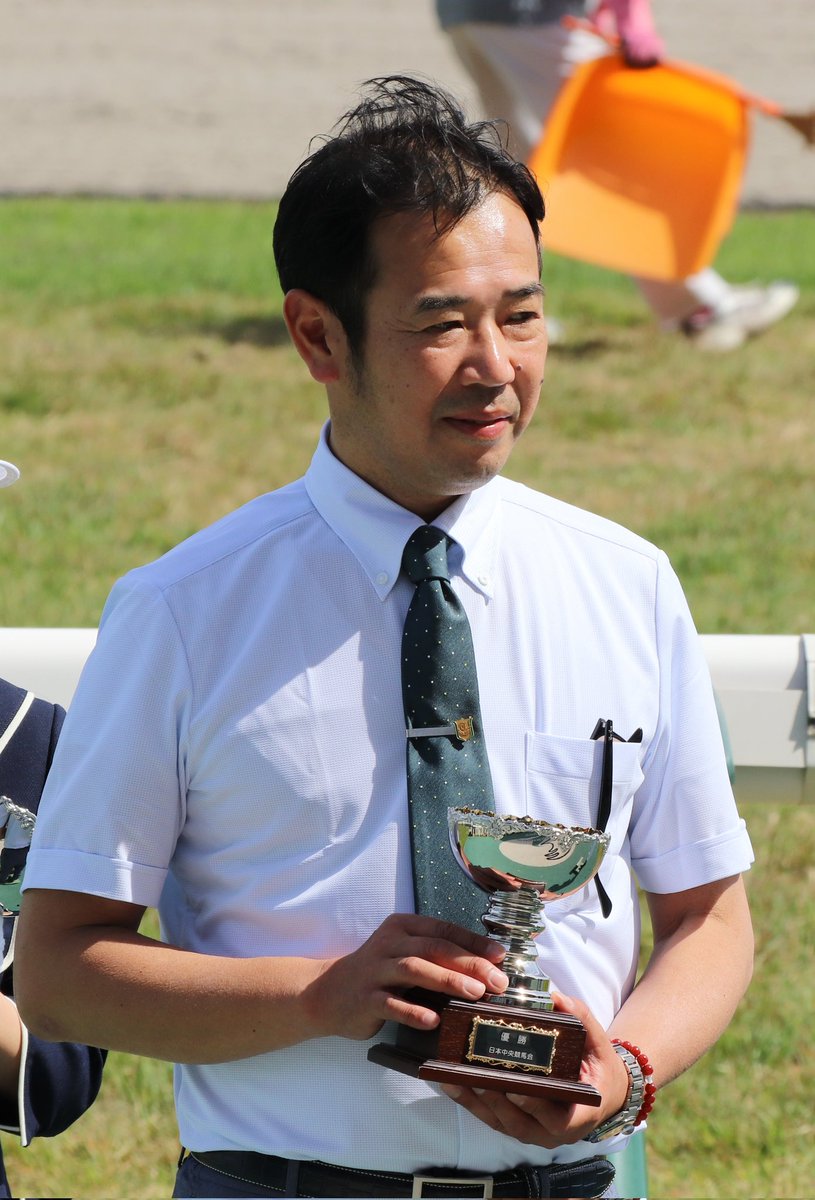 local2600's tweet photo. ㊗️室井厩舎特別戦初勝利㊗️
新潟9Rはやぶさ賞でカレンデュラが完勝！今年３勝目が待望の特別戦初勝利👑おめでとうございます🎉 https://t.co/jYcMT9a6w4