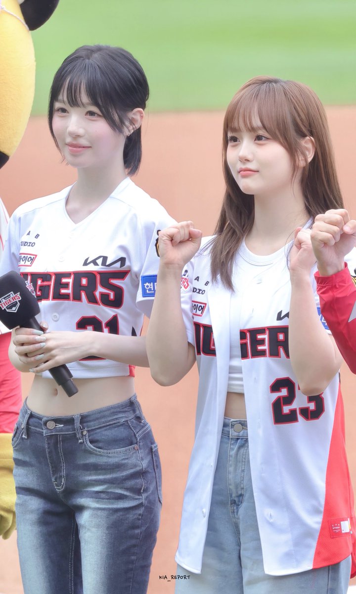 kia_report's tweet photo. 260523

트리플에스 서아 채원 시구 시타

#tripleS #트리플에스
#서아 #채원 https://t.co/B5xFHeWaEt