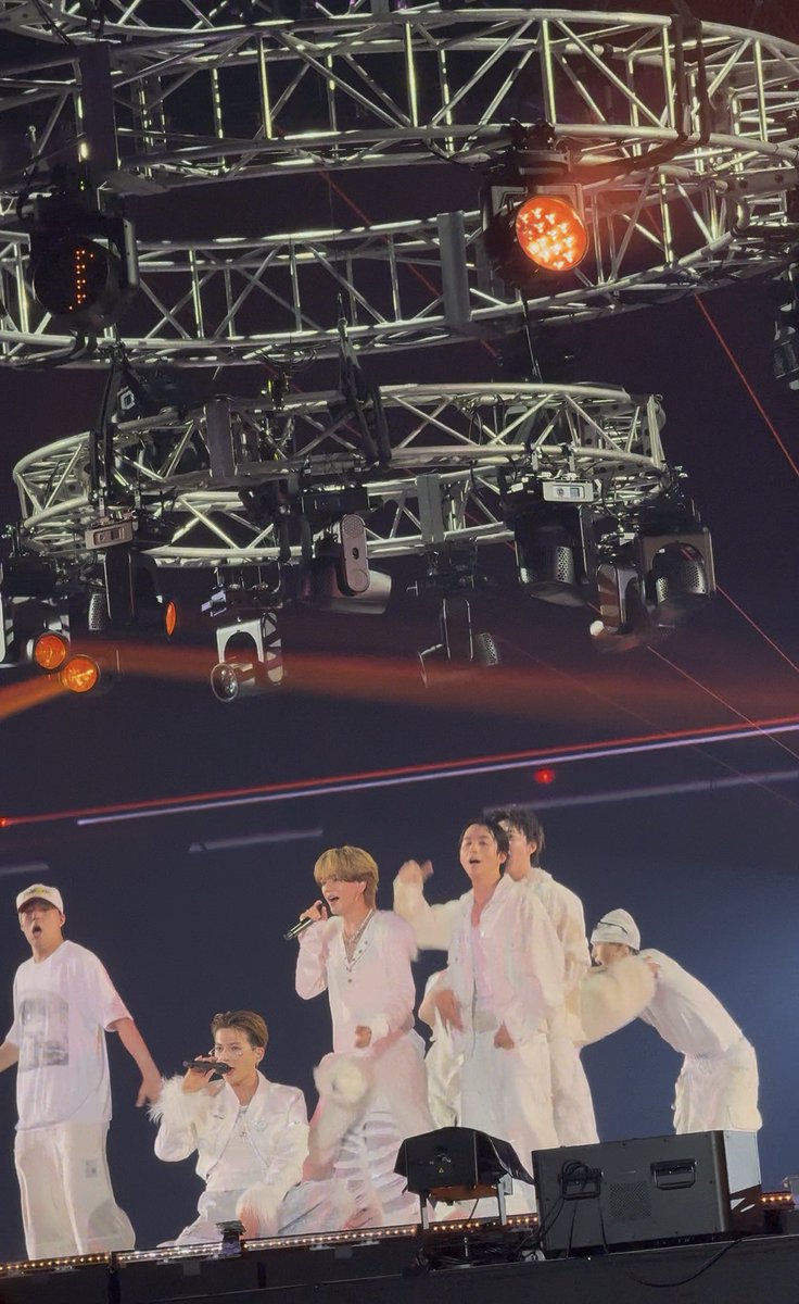 Dz8Fw's tweet photo. #LDHPERFECTYEAR2026
#FANTASTICS
#SF_FNT

楽しかった！🌻
会場写真以外1㍉も悔いなし https://t.co/O8rH4qi2eV