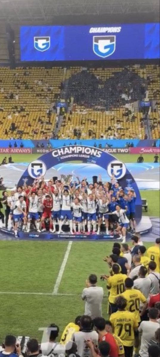 هلاليه عالميه وأفتخر💙🥈💙 tweet media