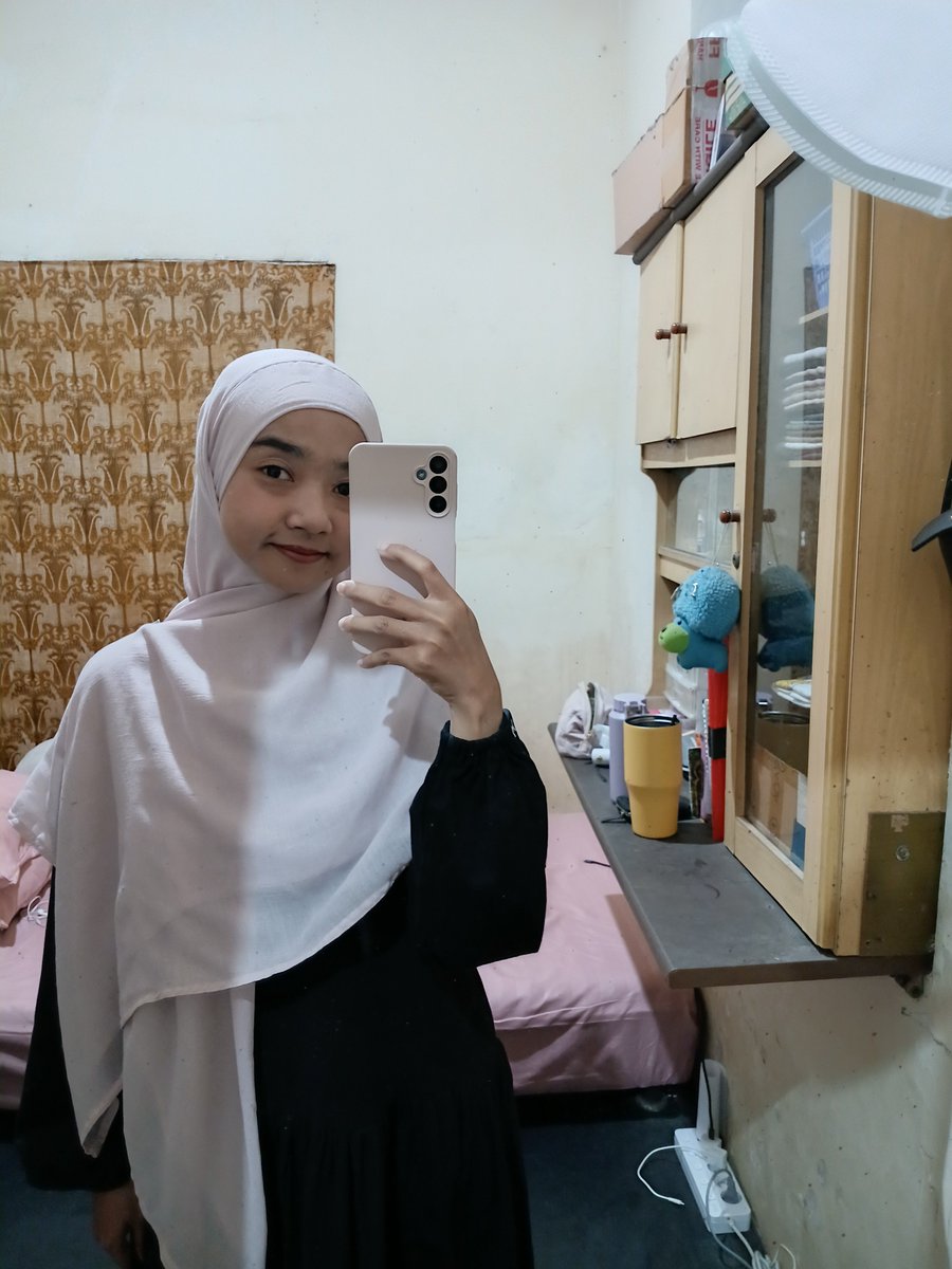 lukkhrl's tweet photo. pinkeuuuu💗 https://t.co/z7DxVm9OPS