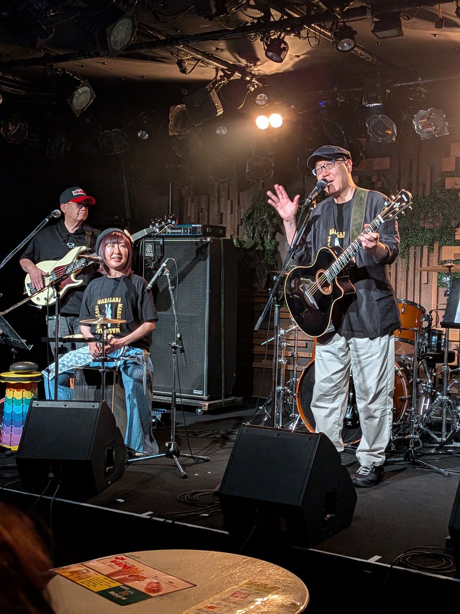 nishigrowingup's tweet photo. ワビサビさんLIVEに行ってきました！
やっぱスゴいわ。
素敵な時間を過ごさせてもらいました♪
フナフナさんものりのりさんもパワフルだし、皆さんベテランの味というかテクニックも素晴らしかったです。
…一緒に写真撮るの忘れた(笑) https://t.co/PxLHxw6XEZ
