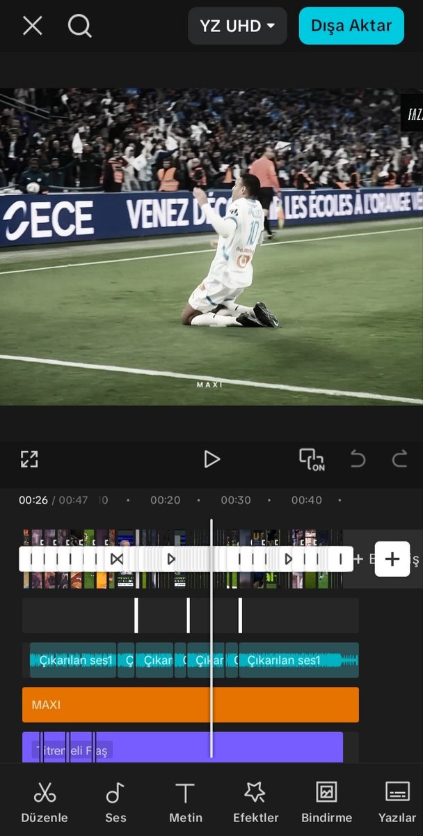 maxi tweet media