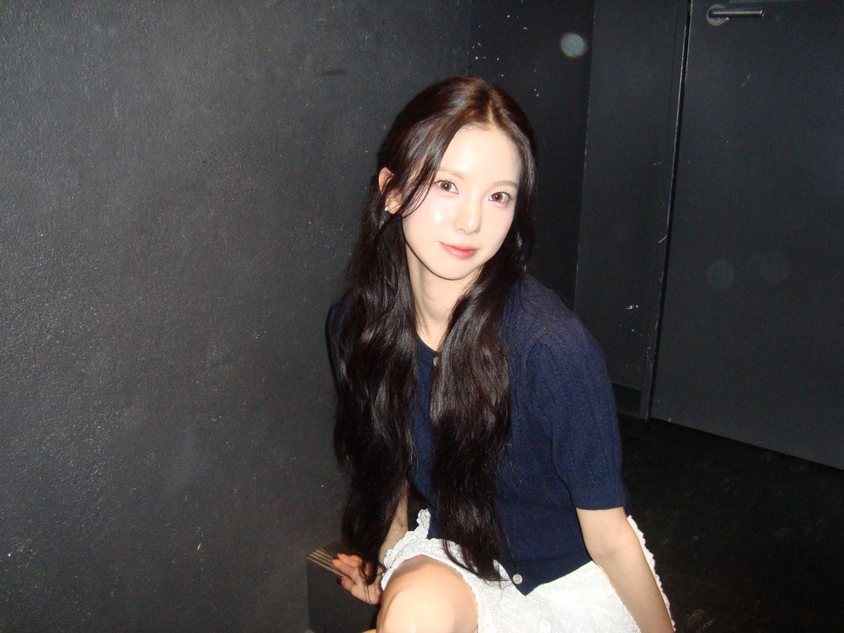 ChoiYujinFolder's tweet photo. Like, look at her 🩷🩷🩷
#최유진 #choi_yujin #yujin #kep1er https://t.co/UMNL5nP1V3