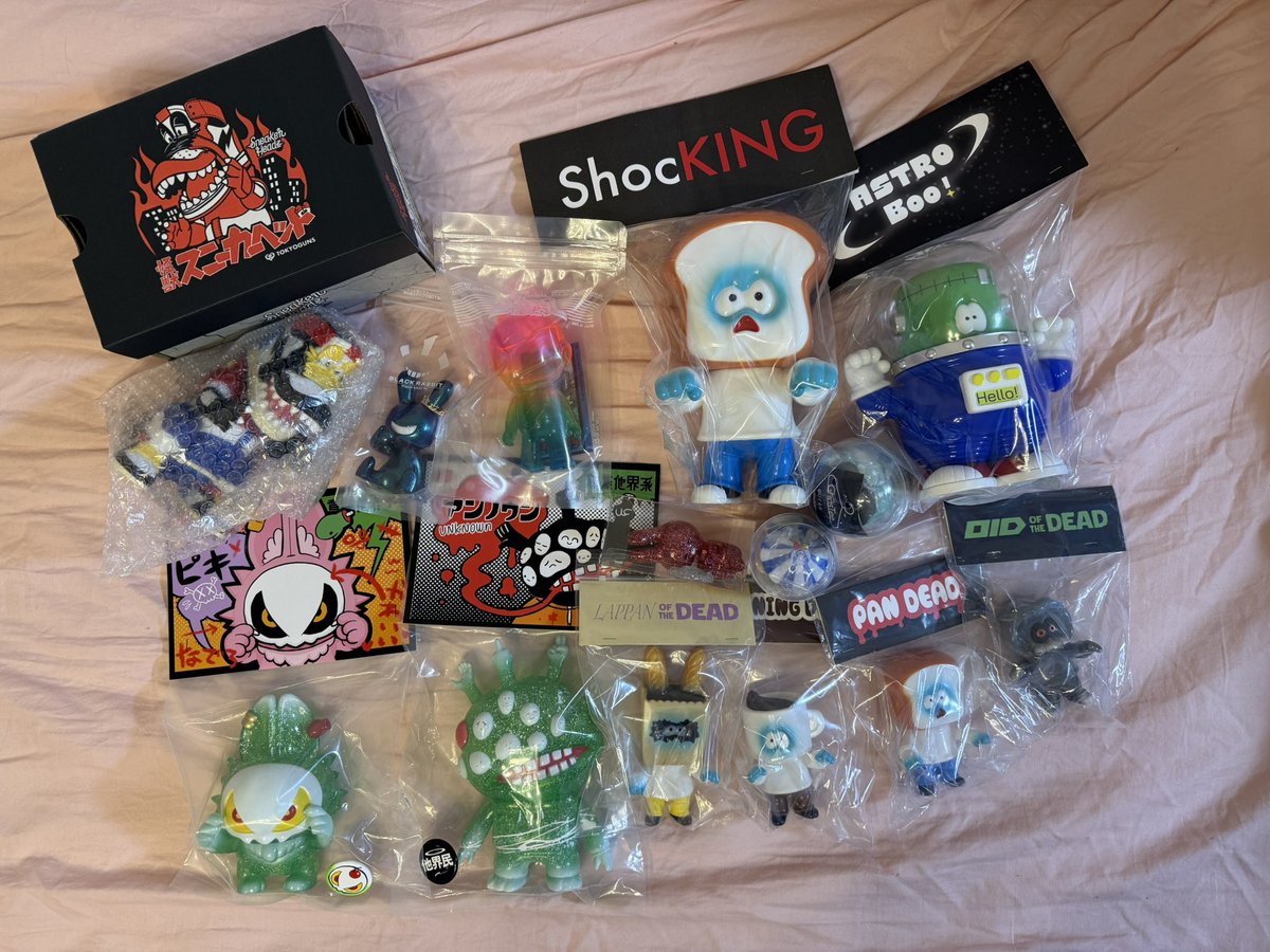 戦利品全て。予定した物全てを買うことができました。HUMAN ROBOTさん