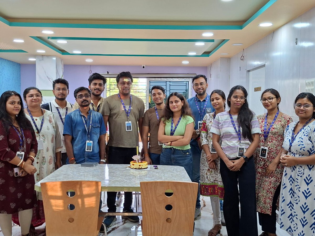 numonetech's tweet photo. Happy Birthday to Our Manager – Manjay Kar!

Wishing you a year filled with happiness, good health, success, and even greater achievements ahead. May you continue to grow, inspire, and shine brighter every day!

🎂 Happy Birthday once again, Manjay!

— Team Numone Technologies 💙 https://t.co/cG612dA1uQ