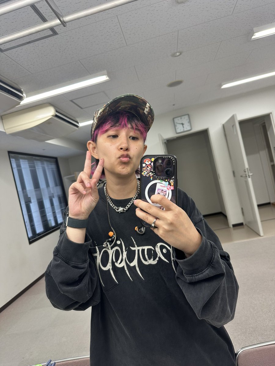 thisissatsuki's tweet photo. 今日はリハでした〜
明日は本番！ https://t.co/vYenWqWJfi