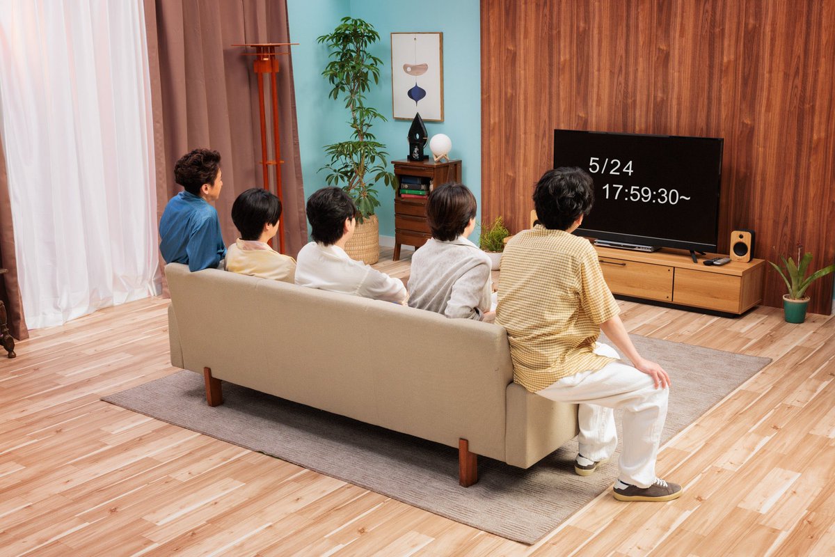vchanjp's tweet photo. 【嵐「17:59:30」予告でファン騒然】
・嵐公式Xが「5/24 17:59:30〜」と謎投稿
・📺絵文字付きでテレビ関連を示唆？
・内容は明かされずファン騒然
・「ドキドキする」「絶対見る」の声続出
・CMジャックやライブ関連発表を予想する声

明日の17:59:30、何が始まるんだ…👀 https://t.co/FwHX4pthRE