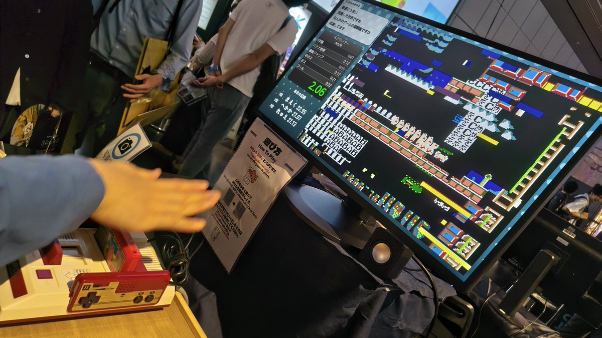 yk01010101's tweet photo. bitsummit色んなゲーム遊べて楽しかったー！！
ドンミィちゃん、みんなで中の人いじりまくってて面白かった笑
中の人のコミュ力が高い🤣
あとcowchessは神ゲー！！めちゃくちゃ面白かった！！
ちなみに開発の方に聞いたら、cowもchessも全く出てこないそうです( ˘ω˘ ) https://t.co/613XSdNgUs