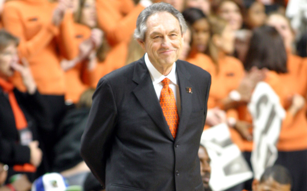 CoachChrisCroft's tweet photo. Hard to still believe we lost a great one 6 years ago, Coach Eddie Sutton. Fortunate to coach with him for two years at @OSUMBB and every day was a coaching lab. Made everyone better in basketball &amp; life! #collegehoops https://t.co/1WF1l4rfWg