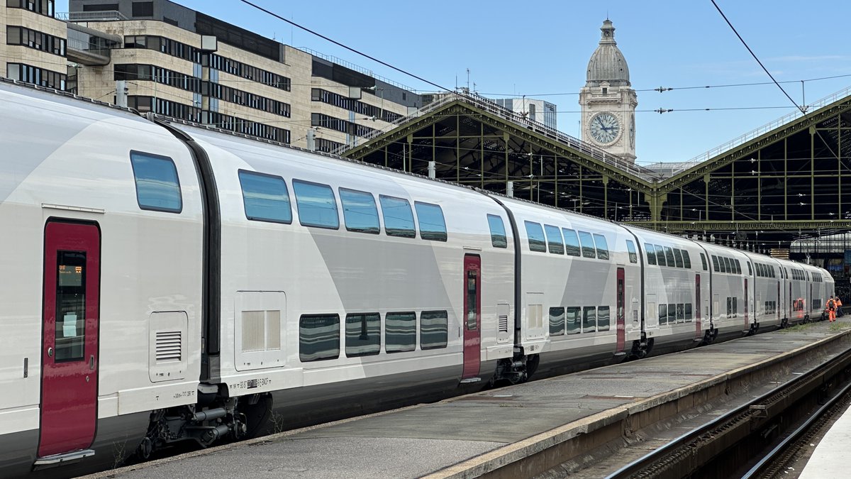 tgvdu45's tweet photo. Ça y est ! Le #TGVM a reçu son Autorisation de Mise sur le Marché !
https://t.co/vDQ2mWGX87 https://t.co/zUYuEa9avt