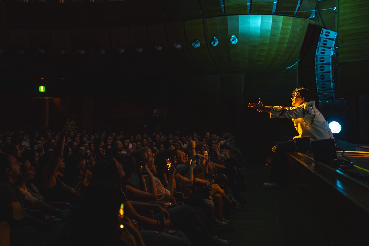 michele_bravi's tweet photo. COMMEDIA MUSICALE
Questo spettacolo è un delirio meraviglioso e noi lo amiamo esattamente per questo.

Grazie milanooooo
♥️🥹 https://t.co/Kn7kzcAShb