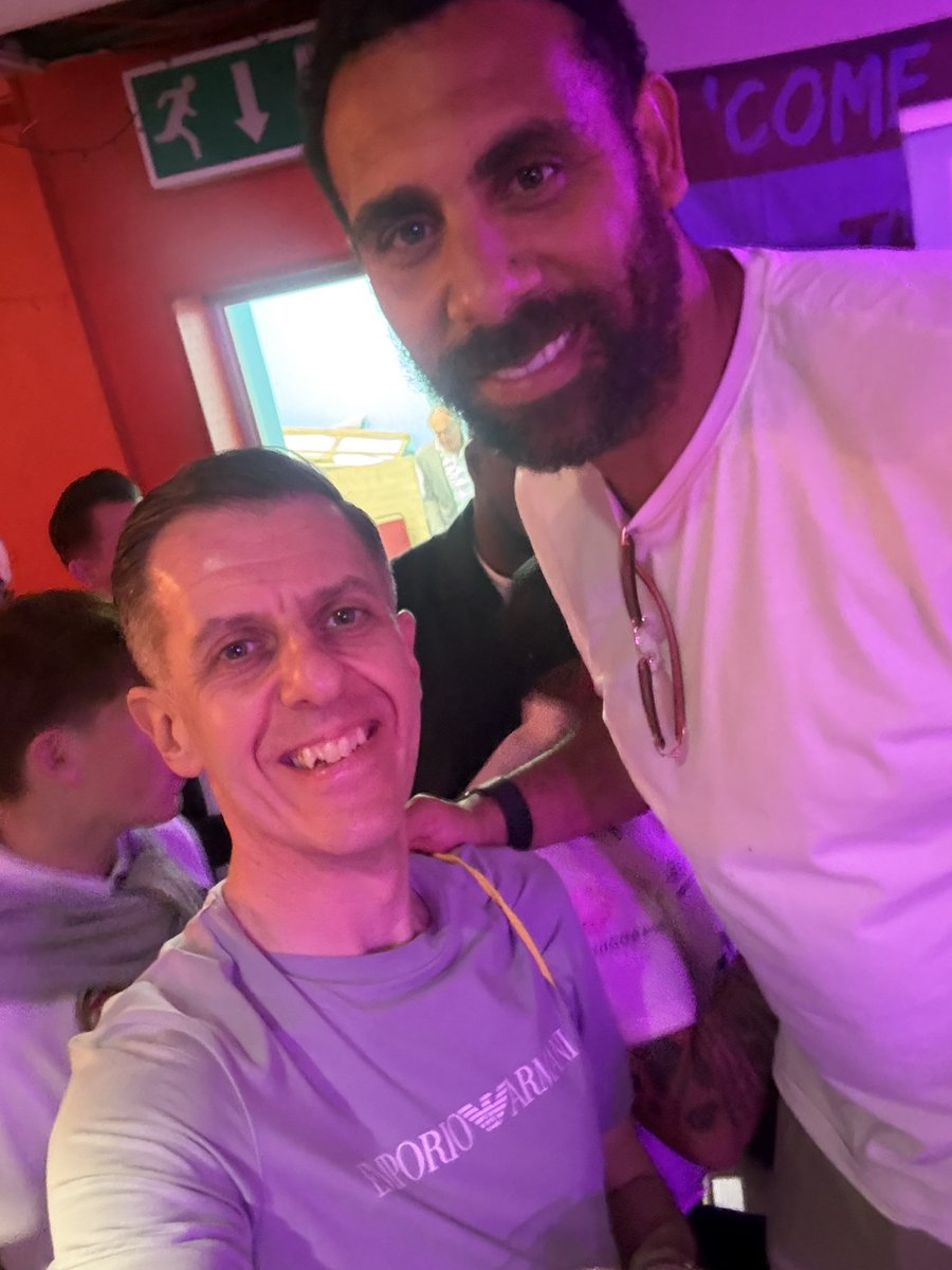 whuLeo's tweet photo. Amazing evening last night at the @E13Events 

Thanks for the photos

@Mazer_9 
@anton_ferdinand 
@jimmywalker001 
@TheDeanAshton 
@konch3 https://t.co/NCLEUZXbQt
