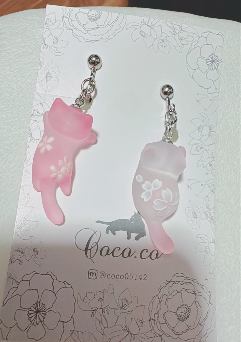 toranekosub's tweet photo. @cococo05142 さんでゲット....‼️
ドツボ過ぎて迷いに迷って買っちった🤣超可愛いしぬほんとに鼻血
沢山一緒に色んなとこ行こうねヾ(・ω・)ゞ
 #デザフェス63  #戦利品 https://t.co/fMWsy1f49l