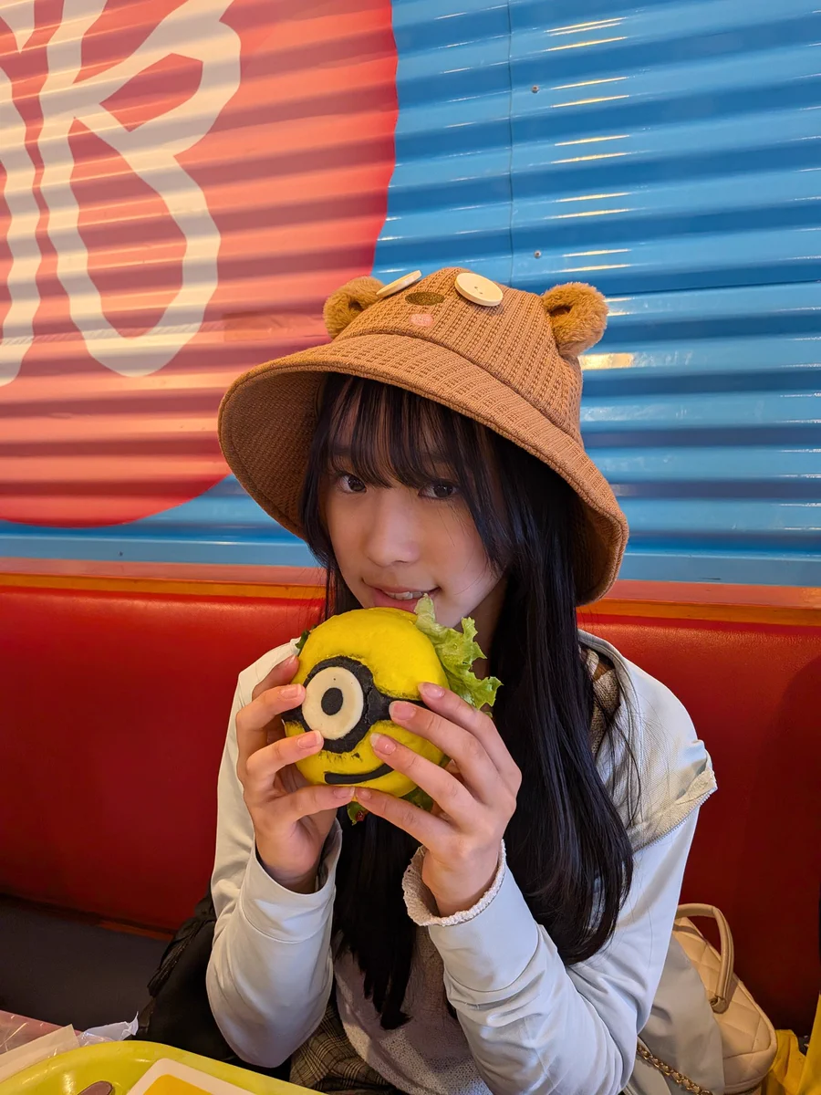 HJALeX2aUAAHCGC?format=webp&