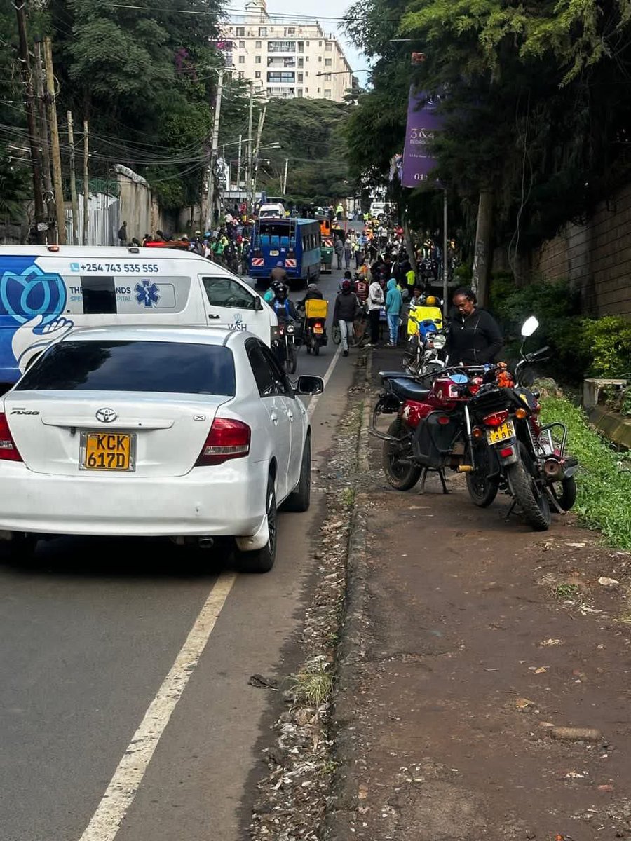 LimitlessKe95's tweet photo. Two people are dead after an accident at the Ole Dume and Argwings Kodhek Road junction in Lavington. Emergency teams are on-site conducting rescue operations. Drivers must avoid the area https://t.co/n7Q89tVpAH