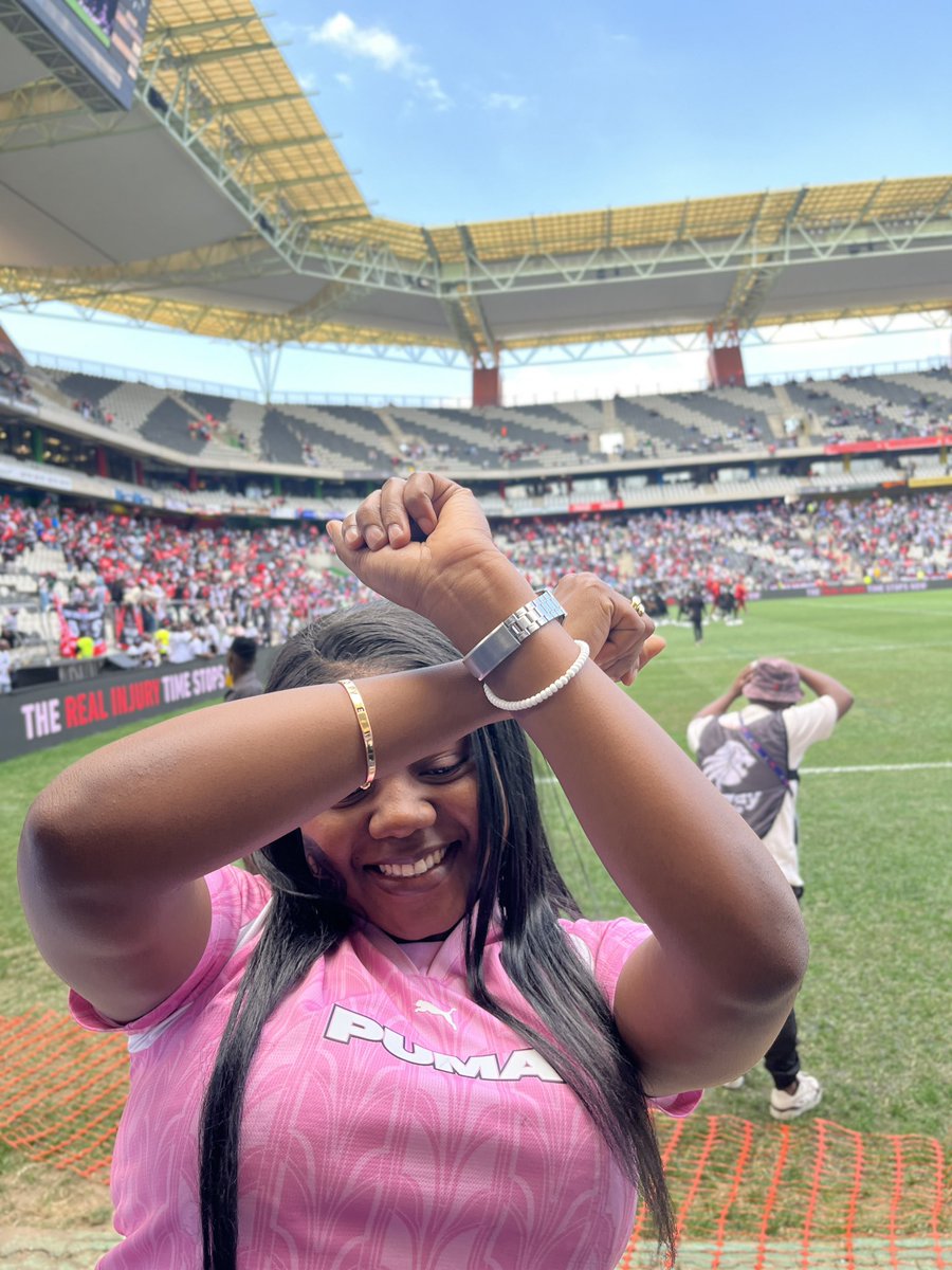 PrincessWamii's tweet photo. Letimnyama ngenkhani 🙂‍↕️ https://t.co/sOCXMcWfYh