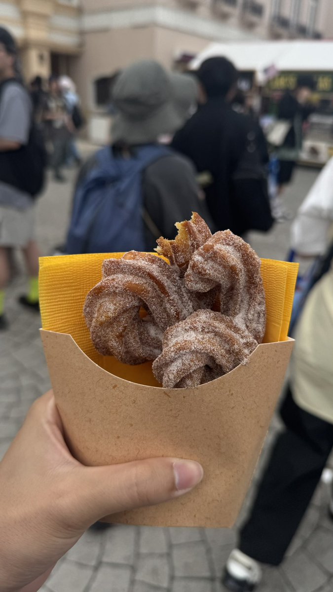TCR_offical's tweet photo. 森道市場2026

明日もピザ屋のねえちゃんしてます🍕 https://t.co/g7WKrRpQDj