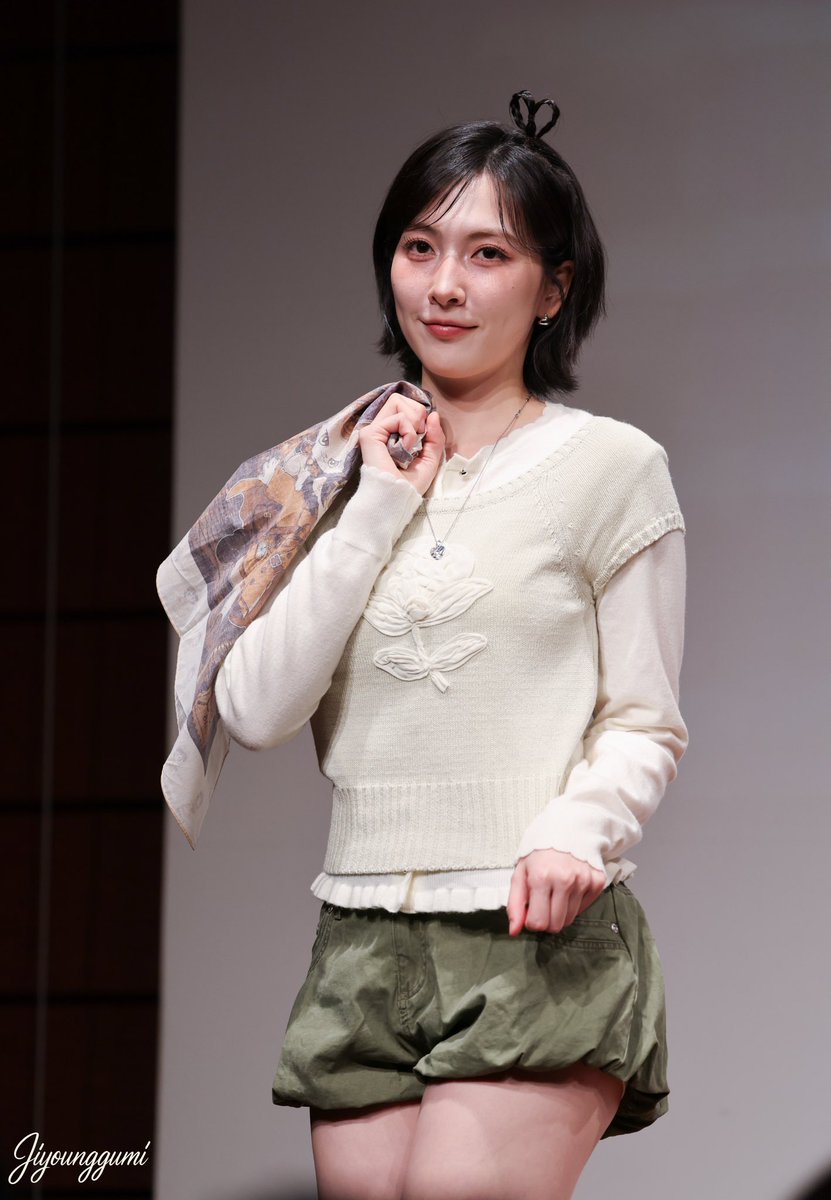 jiyounggumi0118's tweet photo. 260523 KANG JIYOUNG TOKYO Fanmeeting Bicycle Chapter 4 : 隠れ絵探し

@kkangjji_0 🫶💕

#카라 #KARA 
#강지영 #Jiyoung #ジヨン
#응답하라강지영 https://t.co/K9mAJzyZQ5