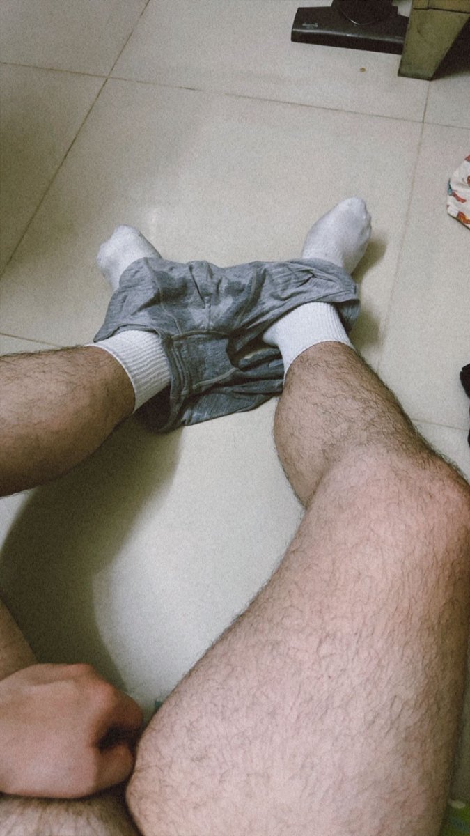jay18921's tweet photo. Chạy bộ về ướt nhẹp, ngửi ko 💦💦 https://t.co/M22mfcRv2J