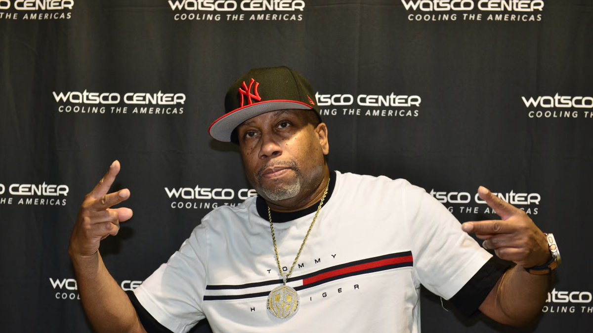 CryptoFlashGuru's tweet photo. 💔 Rap icon Rob Base has reportedly died after fighting cancer.

His song “It Takes Two” became one of the most recognizable tracks in music history and helped shape modern hip-hop culture.

https://t.co/yxfyUTDrDu https://t.co/rUca7FdtBZ