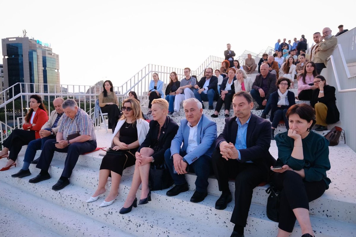 CatherineSuard's tweet photo. 👏🏻 @KubFranceTirana @CampusFrance @France_Albanie pour ce #FranceAlumniDay2026🇫🇷
🙏 nos brillants #Alumni #TalentsScientifiques qui après leurs #EtudesenFrance développent la 🇫🇷🤝🇦🇱
🙏 #ICCT le nouveau #CampusUTCUPT
🙏 nos #Alumni de #DuaVerë pour leur partenariat gustatif. https://t.co/SUpz6hznis