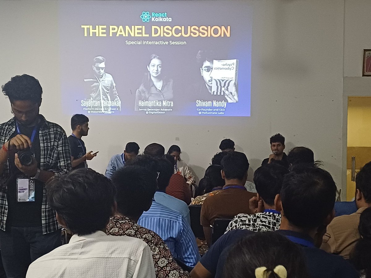 SayanDas_001's tweet photo. The Panel Discussion and “Pitch Your Project” session were the best parts of the React Kolkata meetup,
Loved the interactive discussion by Shivam Nandy, Haimantika Mitra &amp; Sayantan Karmakar, and it was amazing.
#reactkol26 #React #ReactJS #WebDevelopment #DeveloperCommunity https://t.co/7pqAM8HSOc