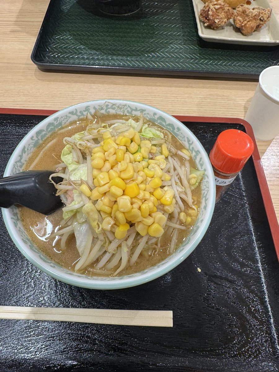小桜 ちょこぼ tweet media